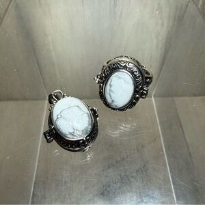 Howlite Crystal Stone “Poison” Medicine Ring & Necklace Pendant Set